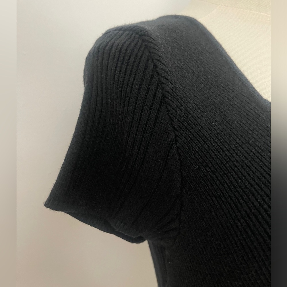 Abercrombie & Fitch Black Short Sleeve Sweetheart Sweater Bodysuit Size Large - Picture 5 of 9